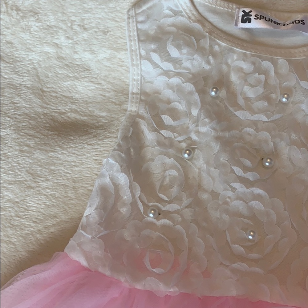 Dress - Picture 4 of 6